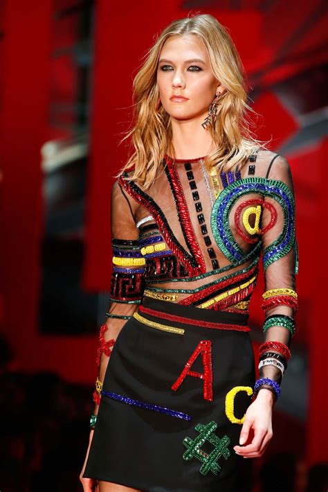 Versace Fall/Winter 2015 ft. Karlie Kloss 